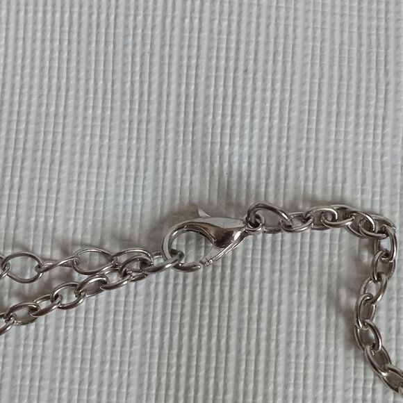 Etcetera ect! Silver Tone Dreamcatcher Feather Charms Pendant Statement Necklace - Picture 11 of 12